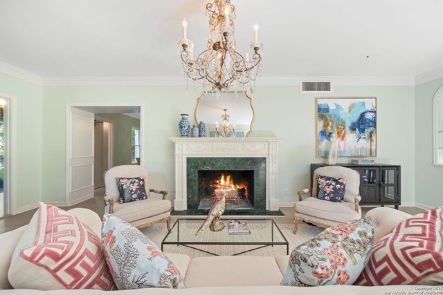 107 Thelma, San Antonio, TX 78212