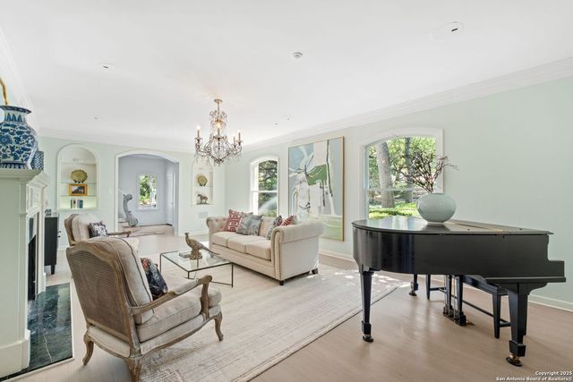 107 Thelma, San Antonio, TX 78212