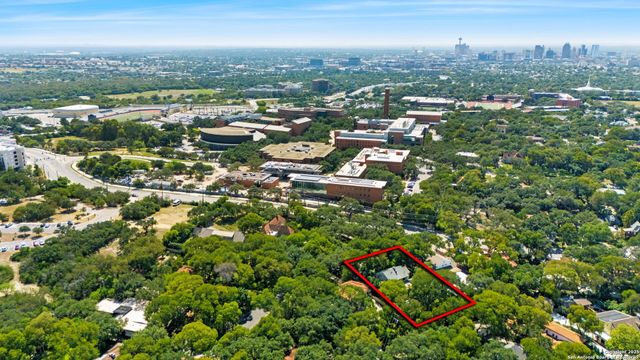 107 Thelma, San Antonio, TX 78212