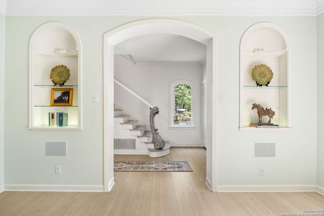 107 Thelma, San Antonio, TX 78212