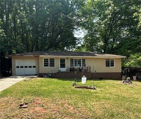 713 Ruby Street, Marietta, GA 30066