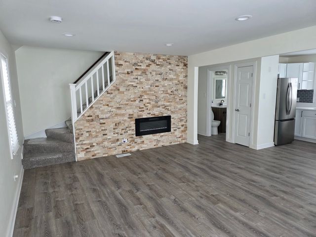 16523 Green Street, Harvey, IL 60426