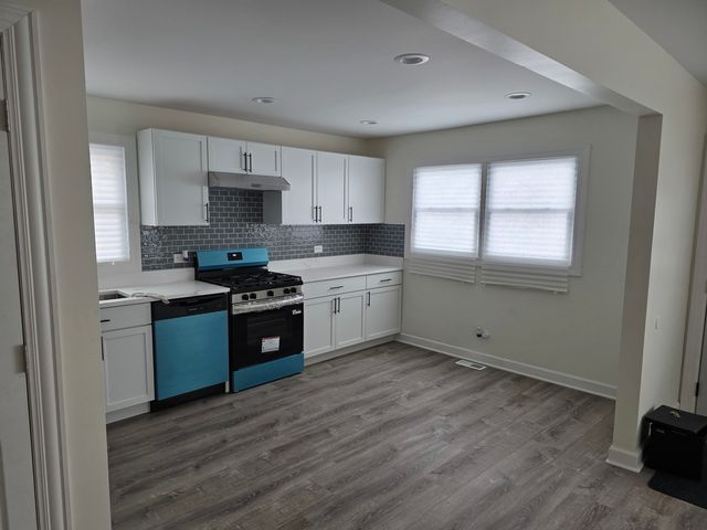 16523 Green Street, Harvey, IL 60426