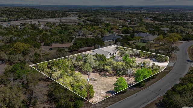 1361 Yaupon, Fischer, TX 78623