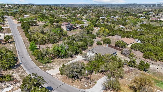 1361 Yaupon, Fischer, TX 78623