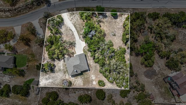 1361 Yaupon, Fischer, TX 78623