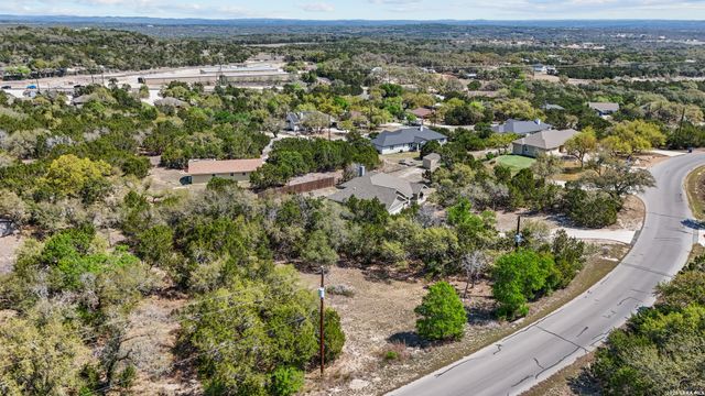 1361 Yaupon, Fischer, TX 78623