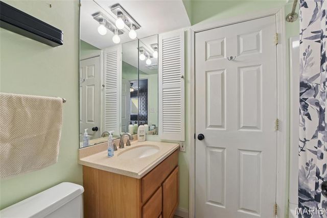 839 Lilybud Court, Ballwin, MO 63011