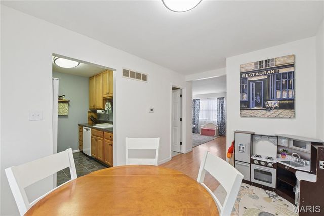 839 Lilybud Court, Ballwin, MO 63011