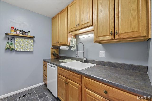 839 Lilybud Court, Ballwin, MO 63011