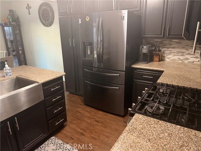 863 Encino, Corona, CA 92882