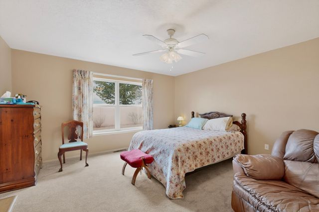 201 San Marcos Loop, Santa Fe, NM 87508