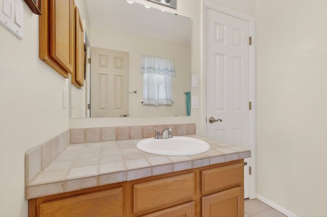 201 San Marcos Loop, Santa Fe, NM 87508