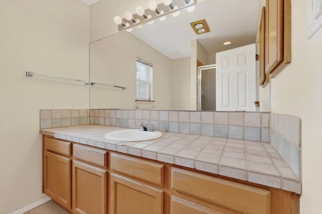 201 San Marcos Loop, Santa Fe, NM 87508