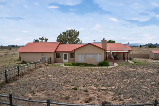201 San Marcos Loop, Santa Fe, NM 87508