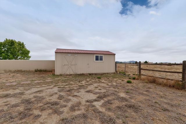 201 San Marcos Loop, Santa Fe, NM 87508