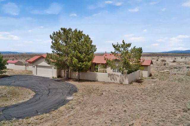 201 San Marcos Loop, Santa Fe, NM 87508