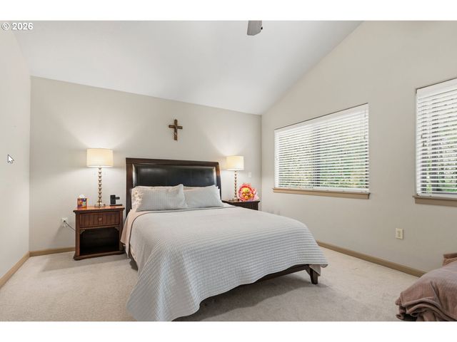 1965 Ne 48TH Way, Hillsboro, OR 97124