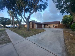3330 Celon Dr, Corpus Christi, TX 78418