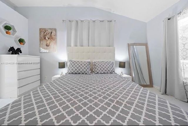 2002 Lake Breeze Ct 0, Wellington, FL 33414