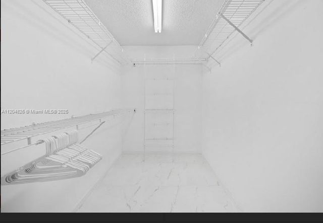 2002 Lake Breeze Ct 0, Wellington, FL 33414