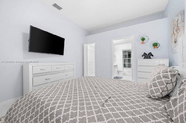 2002 Lake Breeze Ct 0, Wellington, FL 33414