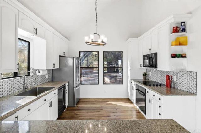 14931 Cool Valley Road, Valley Center, CA 92082