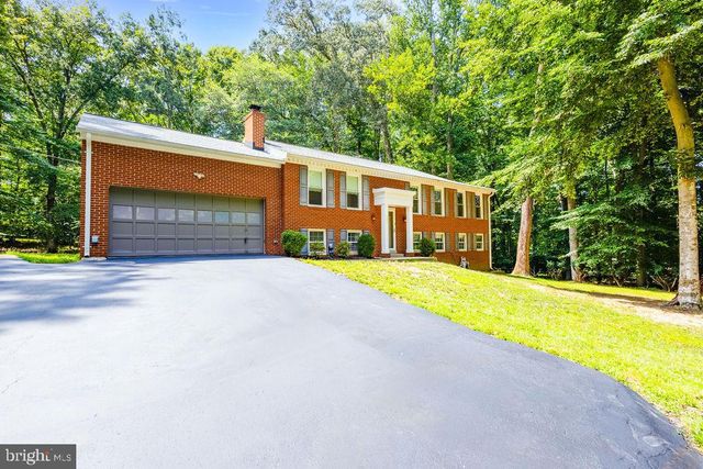 8923 TURKEY HILL RD, La Plata, MD 20646