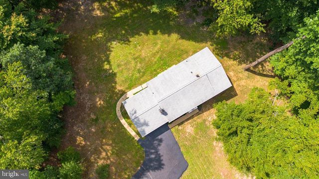 8923 TURKEY HILL RD, La Plata, MD 20646