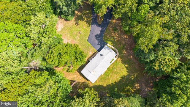 8923 TURKEY HILL RD, La Plata, MD 20646