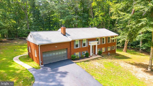 8923 TURKEY HILL RD, La Plata, MD 20646