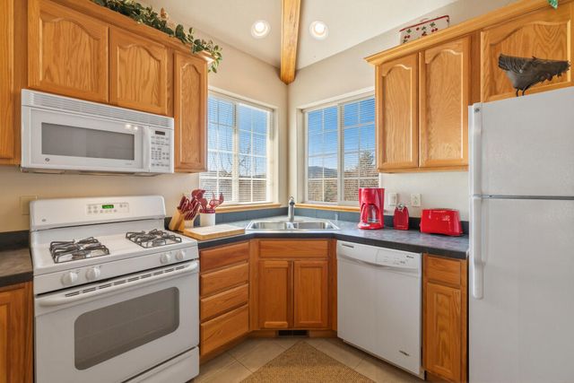 5006 Swallow Court, Klamath Falls, OR 97601