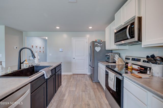 6205 Centipede Place, Castle Hayne, NC 28429