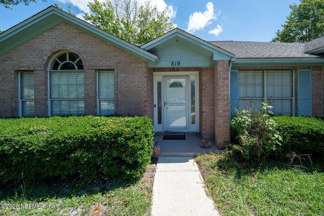 819 WICKLOW Court, Orange Park, FL 32065