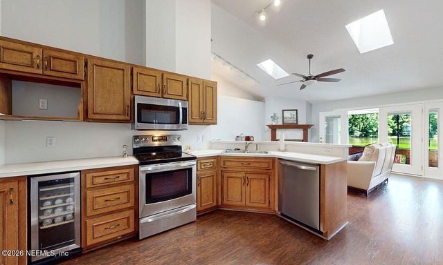819 WICKLOW Court, Orange Park, FL 32065