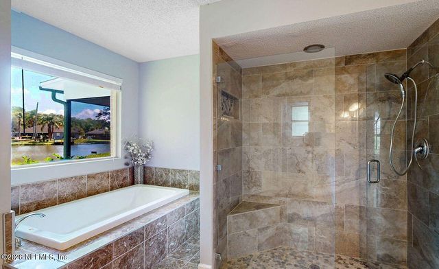 819 WICKLOW Court, Orange Park, FL 32065