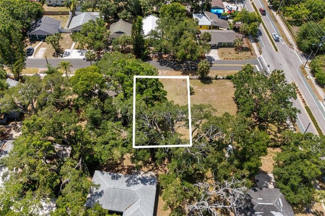 1207 34TH STREET, Sarasota, FL 34234