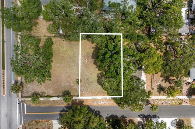 1207 34TH STREET, Sarasota, FL 34234
