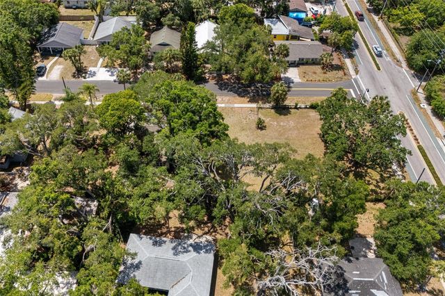 1207 34TH STREET, Sarasota, FL 34234
