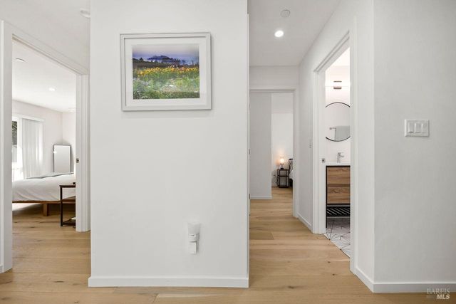 19621 Redwood Dr, Monte Rio, CA 95462