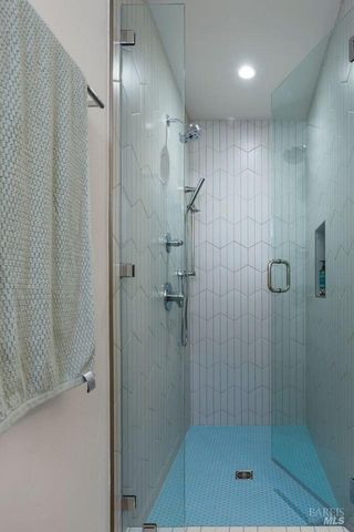 19621 Redwood Dr, Monte Rio, CA 95462