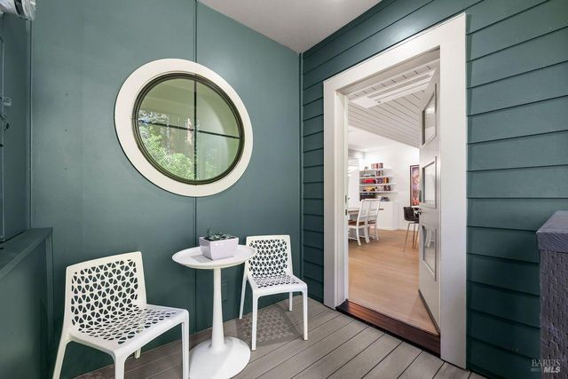 19621 Redwood Dr, Monte Rio, CA 95462