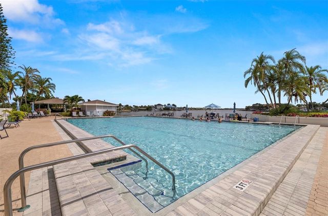 9425 BLIND PASS ROAD 1006, St Pete Beach, FL 33706