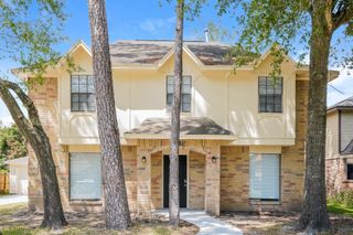 8431 Pines Place Drive, Humble, TX 77346