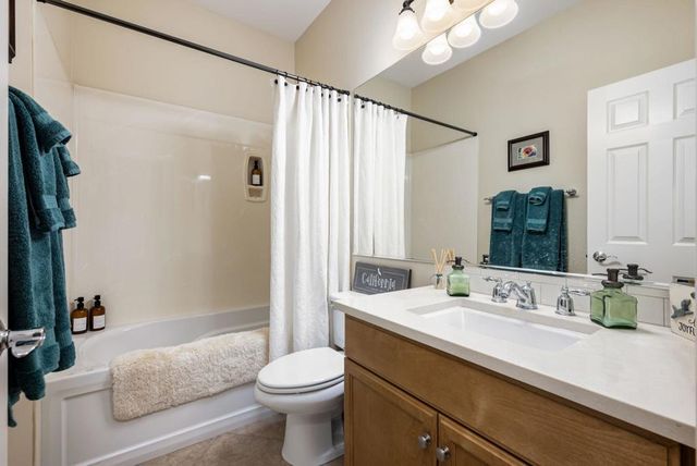 60945 Living Stone Drive, La Quinta, CA 92253