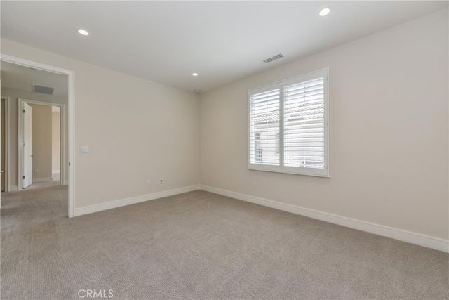 121 Linda Vista, Irvine, CA 92618