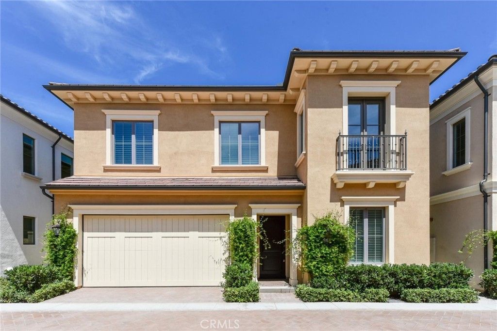 121 Linda Vista, Irvine, CA 92618