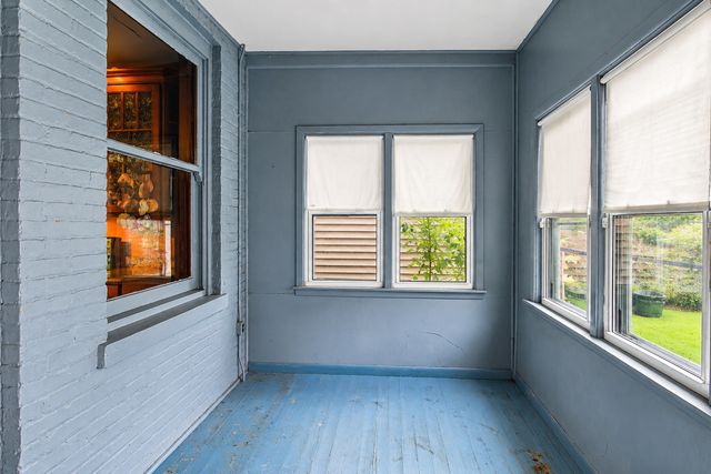 5122 N Leavitt Street, Chicago, IL 60625