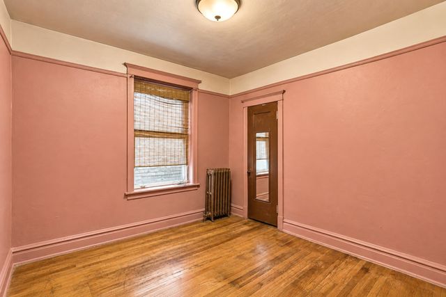 5122 N Leavitt Street, Chicago, IL 60625