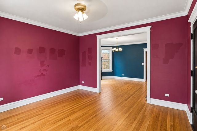 5122 N Leavitt Street, Chicago, IL 60625